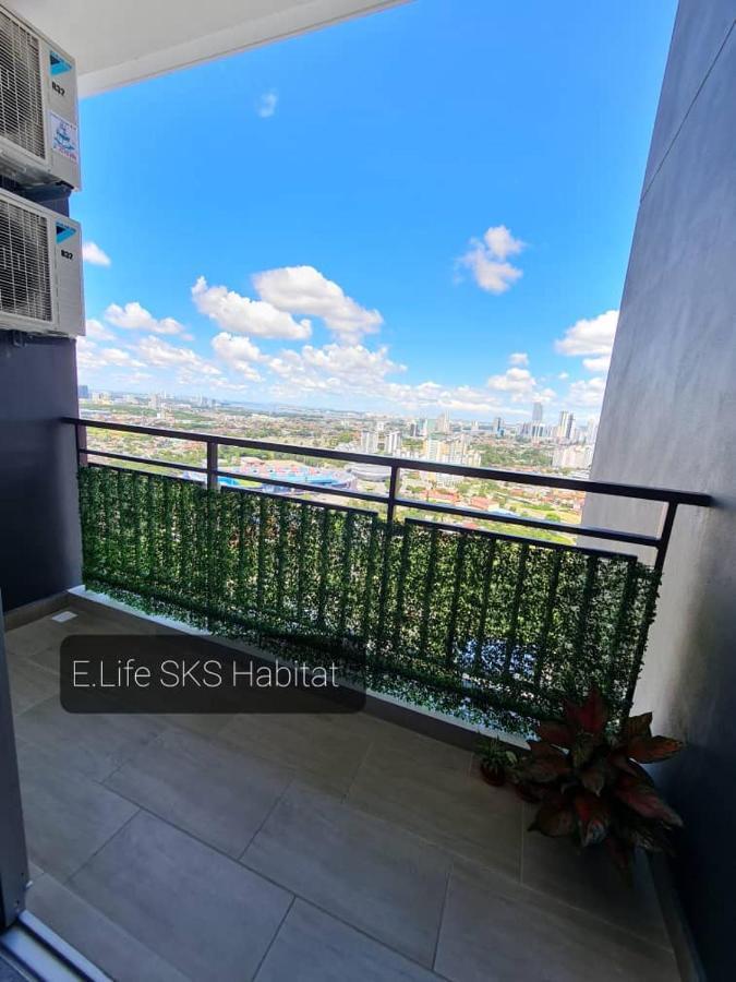 E Life Sks Habitat With Wifi Netflix Apartment Johor Bahru Luaran gambar